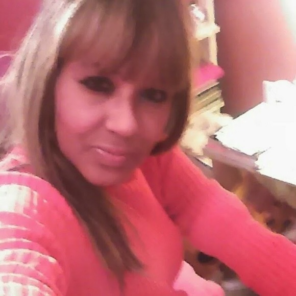 Meet the Posher Other - Meet your Posher, Rachel